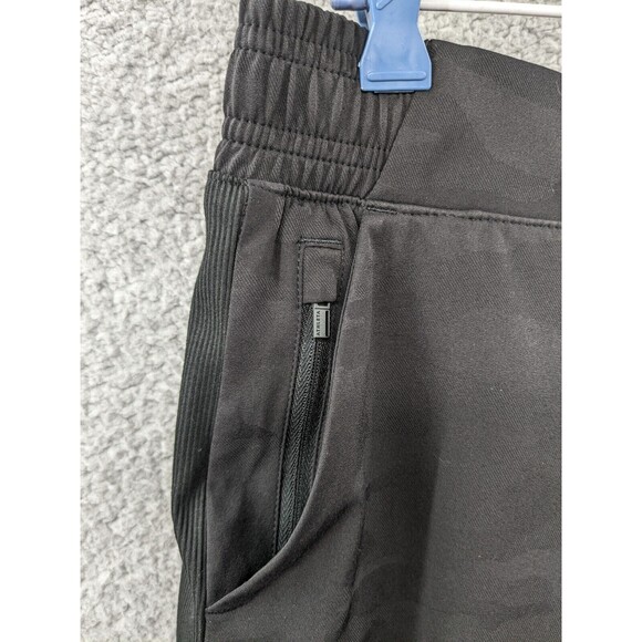 Athleta Brooklyn Lined Camo Joggers in Black Lux Camo Size 6 Style #985549 - Picture 5 of 14